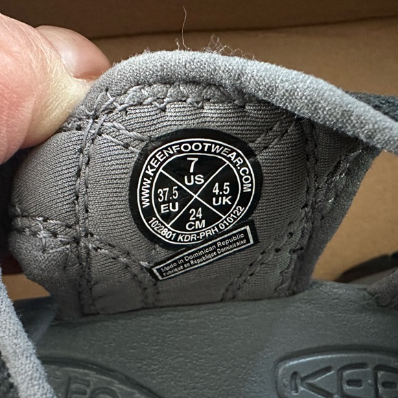 NWB Women's KEEN Newport H2 Water Sandals - Picture 9 of 10